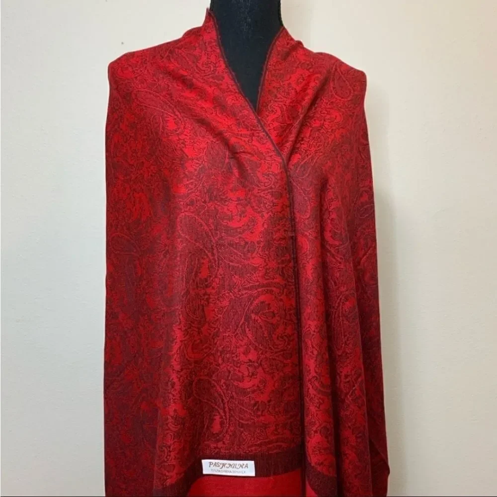 NWOT Beautiful Silk Blend Red & Black Pashmina - Picture 1 of 5